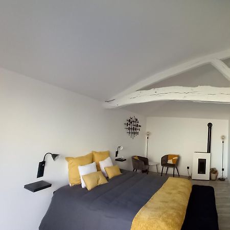 L'Atelier D'Andre Bed & Breakfast Monbahus Exterior photo